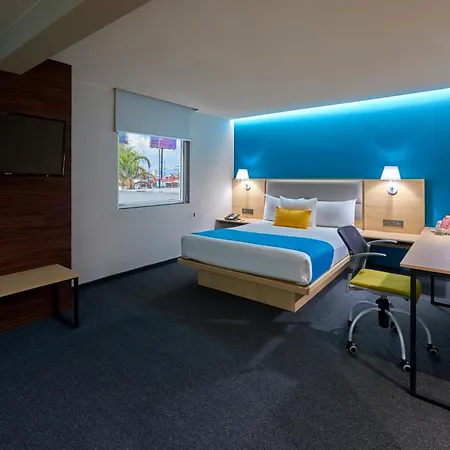 City Express By Marriott Suites Toluca Exterior foto