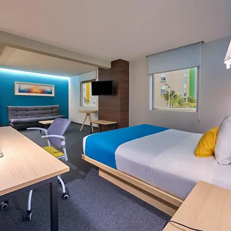 City Express By Marriott Suites Toluca Exterior foto